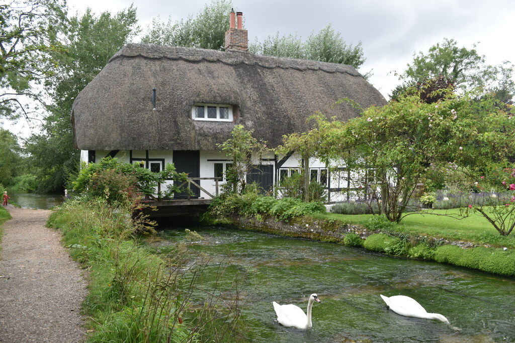 © Copyright David Martin and licensed for reuse under this Creative Commons Licence.