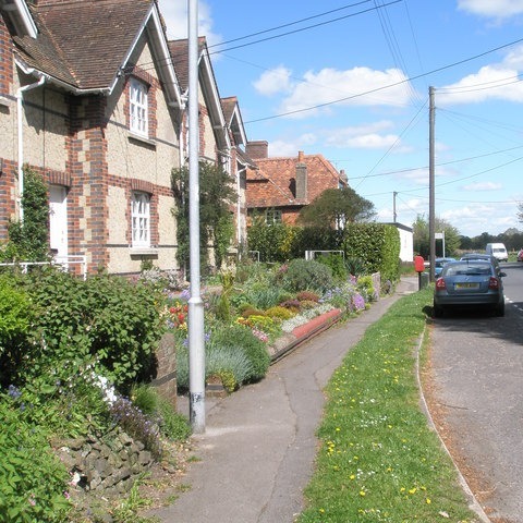 © Copyright Basher Eyre and licensed for reuse under this Creative Commons Licence.