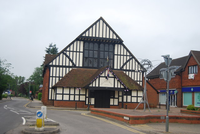 © Copyright N Chadwick and licensed for reuse under this Creative Commons Licence.