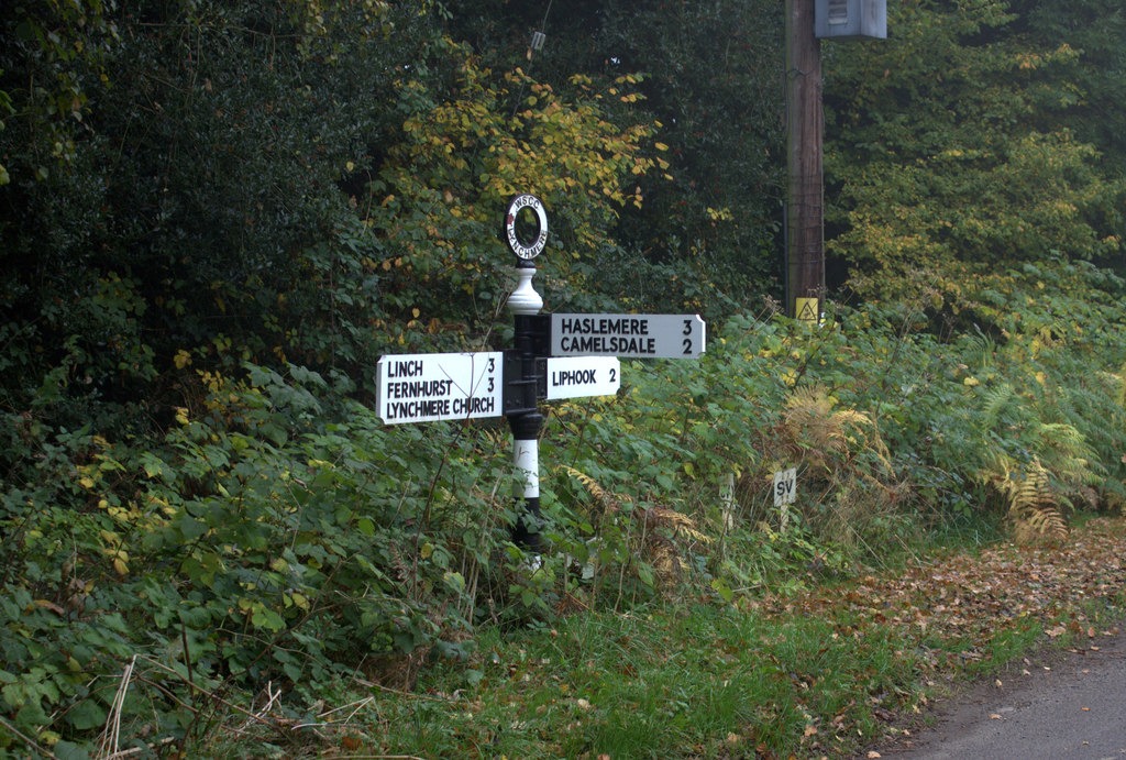 © Copyright Robert Eva and licensed for reuse under this Creative Commons Licence.