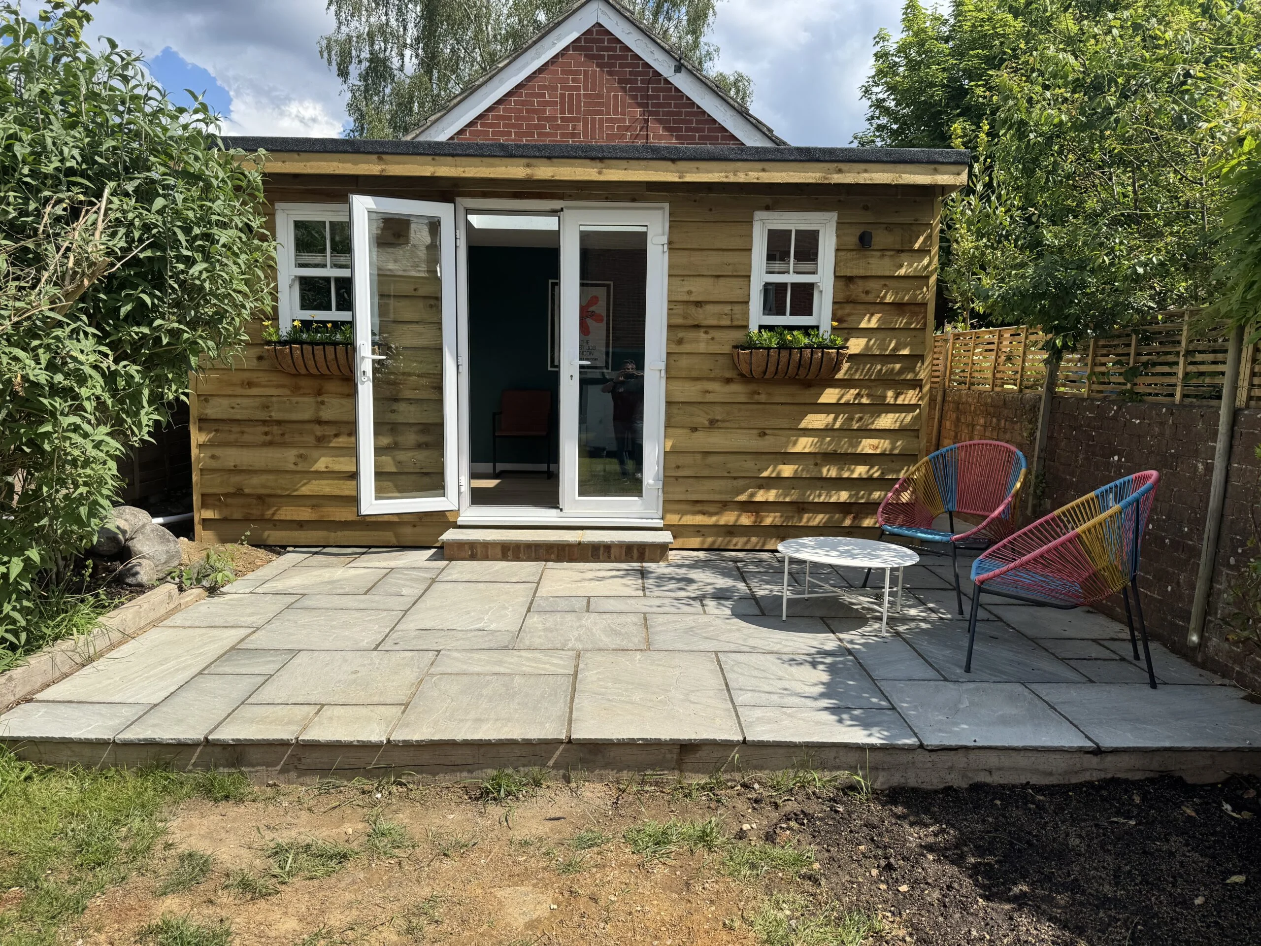 Rogate Construction Limited – Fully insulated Garden Room with running water at a property in Liss Rogate Construction Limited - Fully insulated Garden Room with running water at a property in Liss